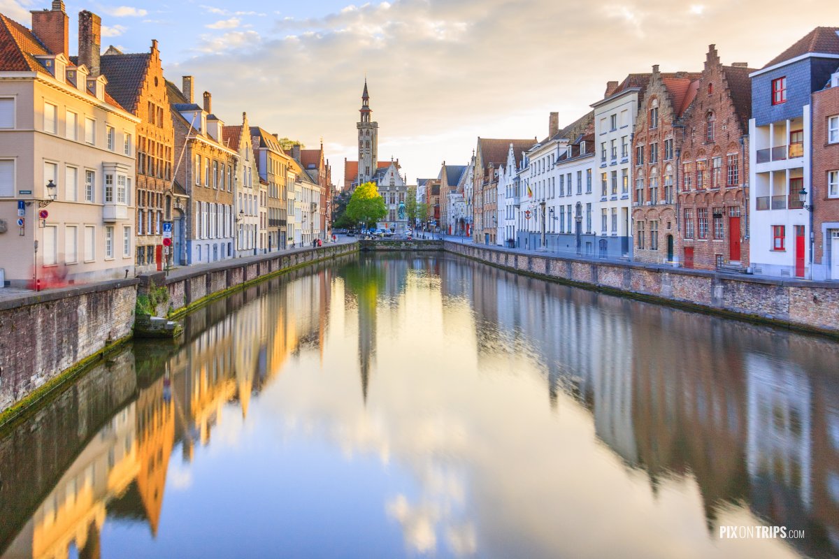 Canals of Bruges, Belgium - Pix on Trips