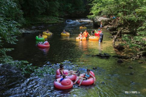 Tubing in Great Smoky Mountain National Park - Pix on Trips