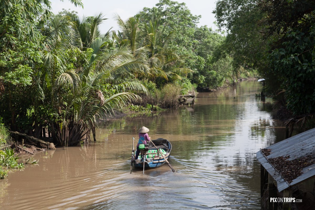 Boat in Mekong River Delta, Vietnam - Pix on Trips